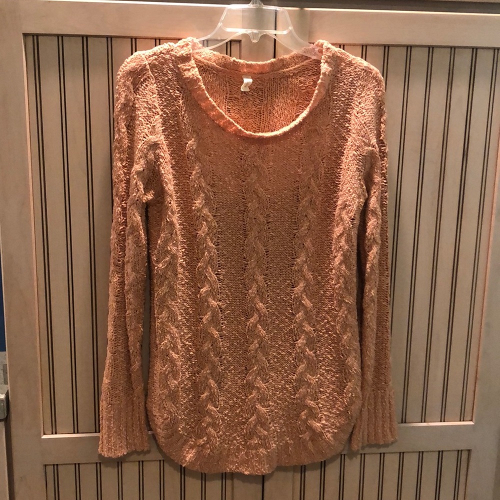 Women’s Peach Sweater